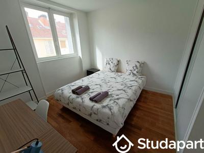 Appartement - 67 m² - 4 pièces