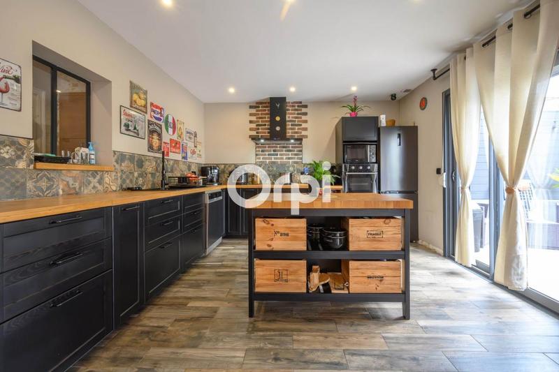 Maison - 83 m² - 4 pièces