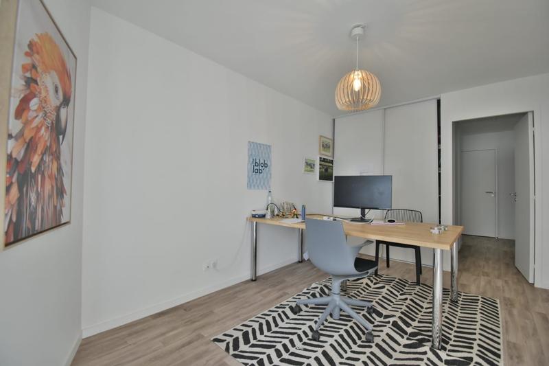 Appartement - 81 m² - 4 pièces