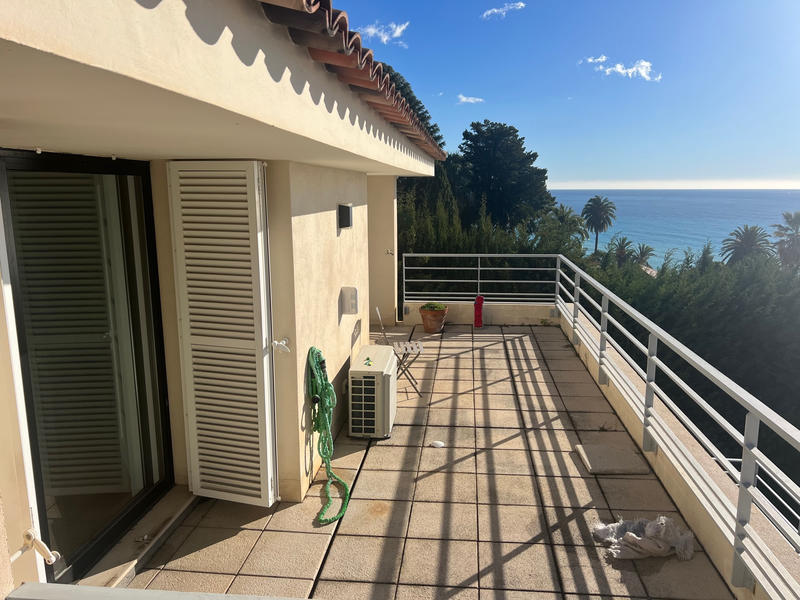 Villa - 208 m² - 6 pièces