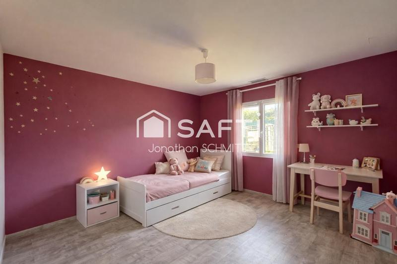 Maison - 200 m² - 8 pièces