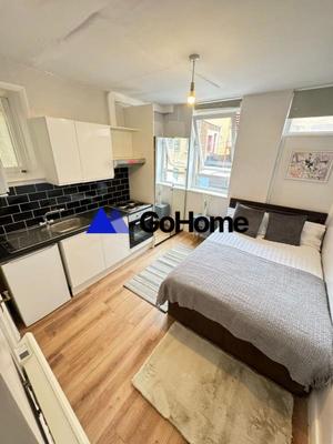 Studio - 15 m² - 1 pièce