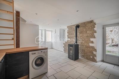 Maison - 102 m² - 4 pièces