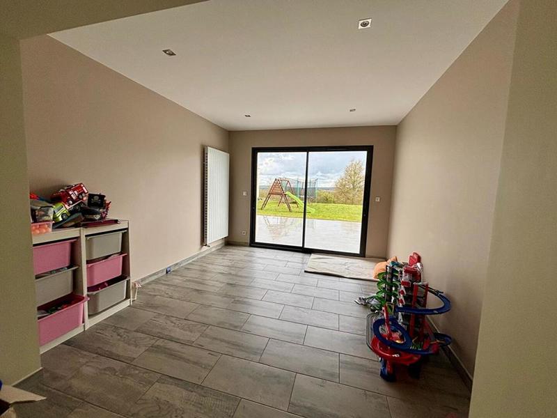 Maison - 301 m² - 9 pièces