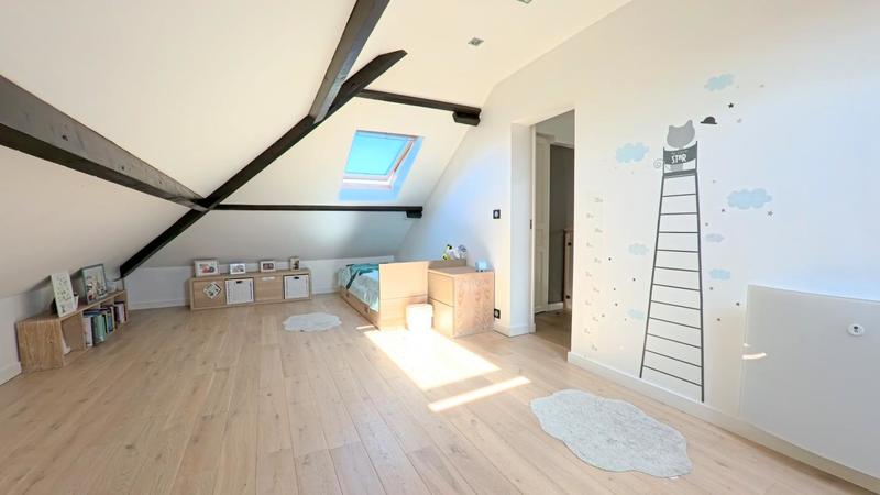 Maison - 191 m² - 6 pièces