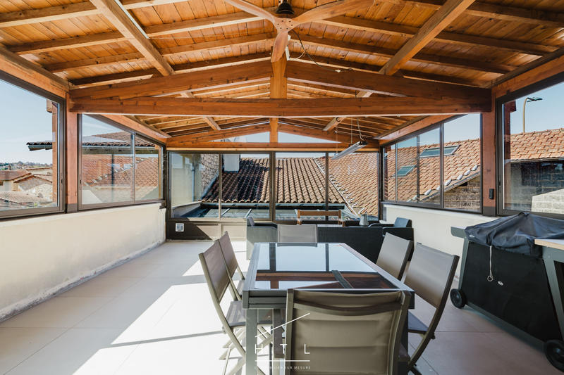 Maison - 184 m² - 7 pièces