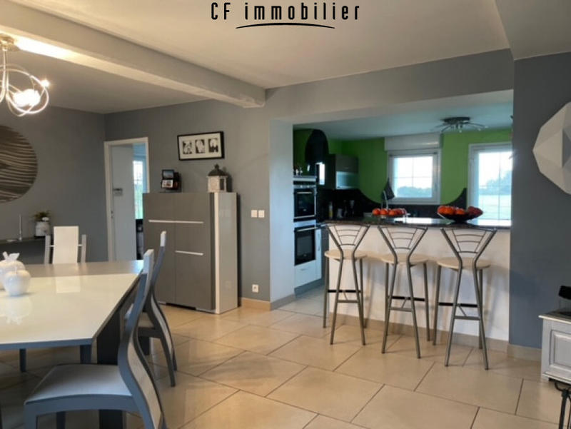 Maison - 151 m² - 5 pièces