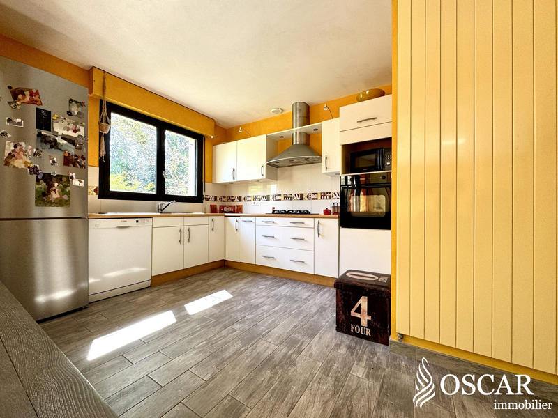 Maison - 103 m² - 5 pièces