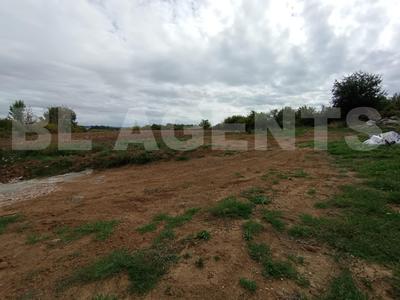 Terrain constructible - 1 480 m²