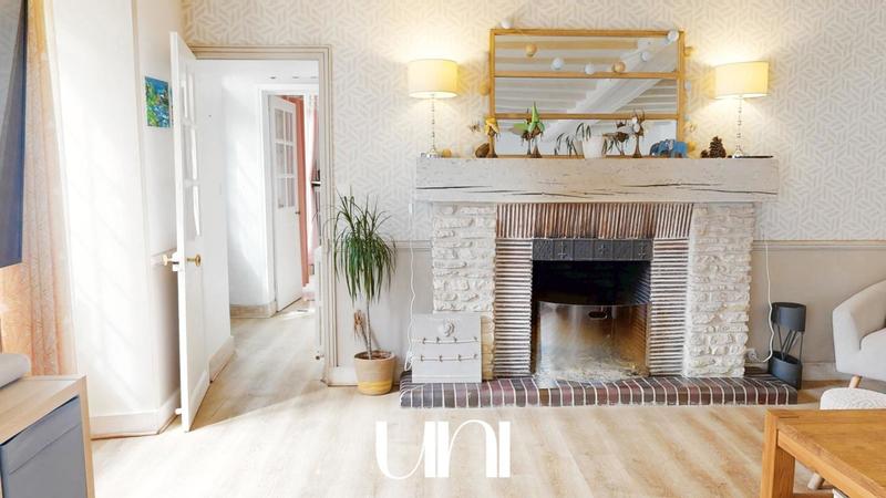 Maison - 165 m² - 6 pièces