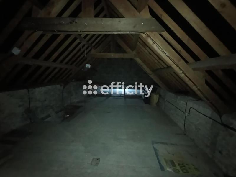 Maison - 94 m² - 4 pièces