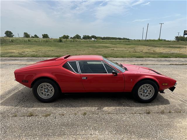 De Tomaso Pantera 01.76.63.32.16