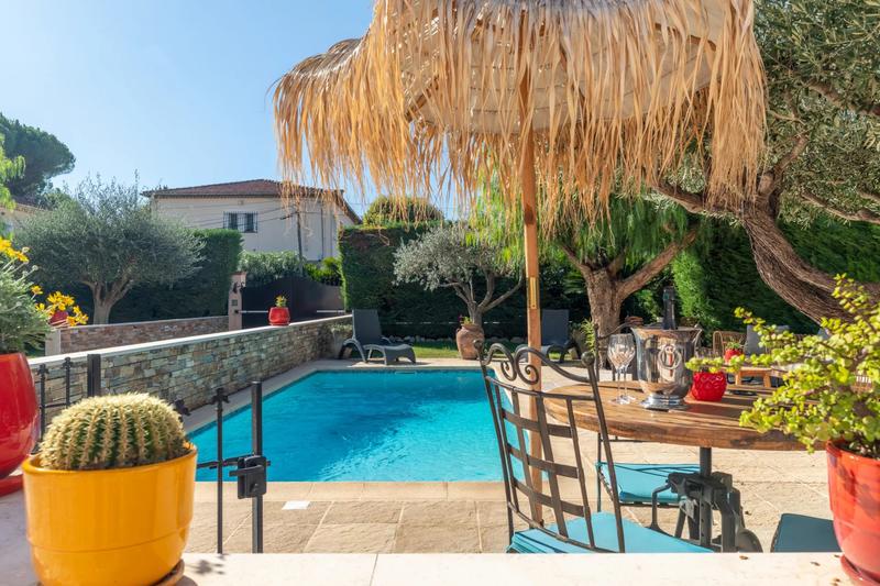 Maison - 168 m² - 7 pièces