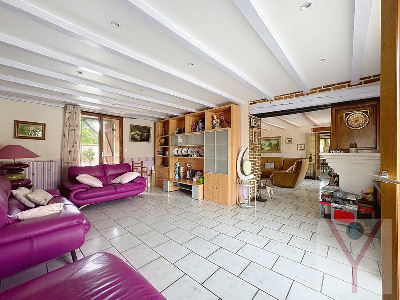 Maison traditionnelle - 182 m² - 5 pièces