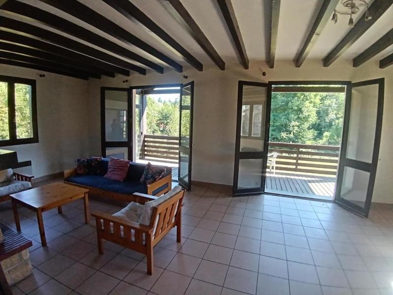 Maison - 160 m² - 5 pièces