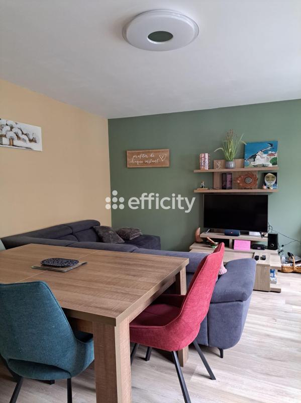 Maison de ville - 80 m² - 5 pièces