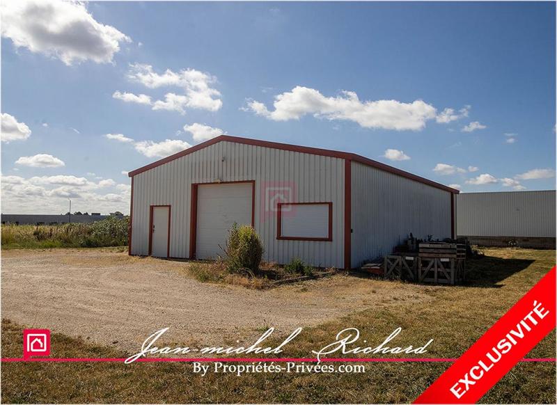 Local d'activité / Entrepôt - 153 m² - 5 pièces