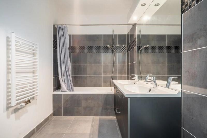 Appartement - 77 m² - 4 pièces