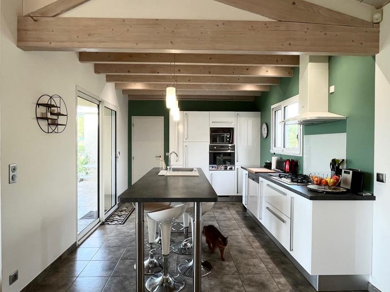 Maison - 146 m² - 6 pièces