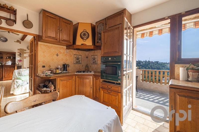 Maison - 94 m² - 4 pièces