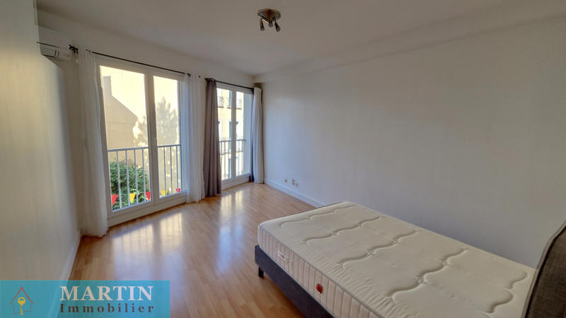 Appartement - 80 m² - 3 pièces