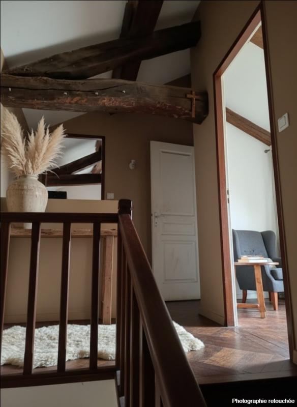 Corps de ferme - 400 m² - 5 pièces