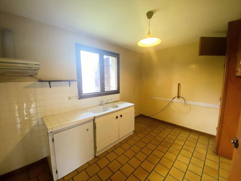 Pavillon - 90 m² - 4 pièces