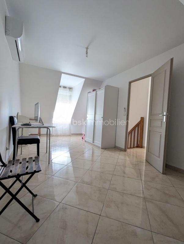 Pavillon - 87 m² - 4 pièces