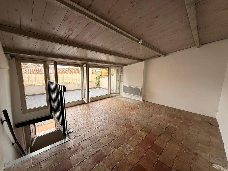 Appartement - 60 m² - 2 pièces