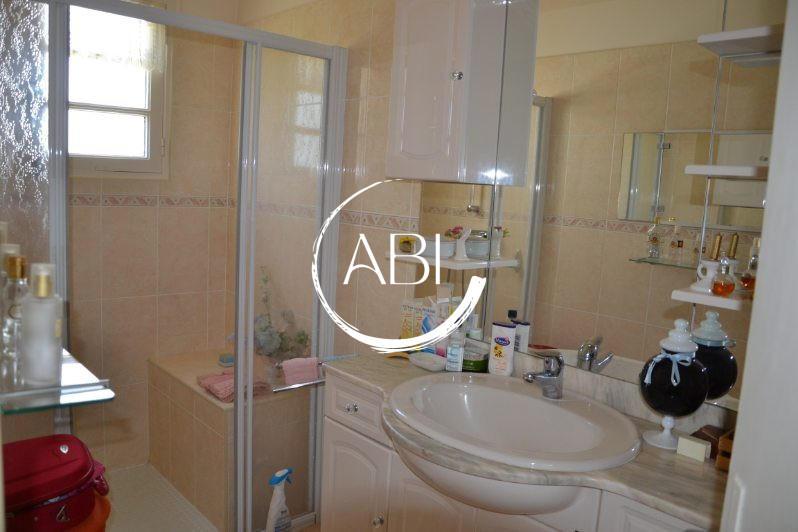 Maison - 76 m² - 3 pièces