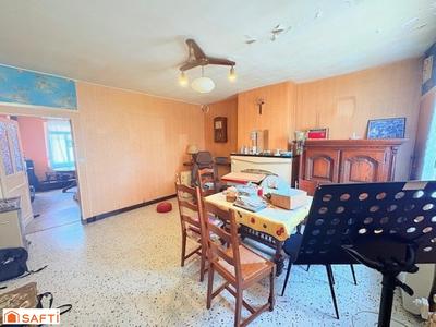 Maison - 142 m² - 10 pièces