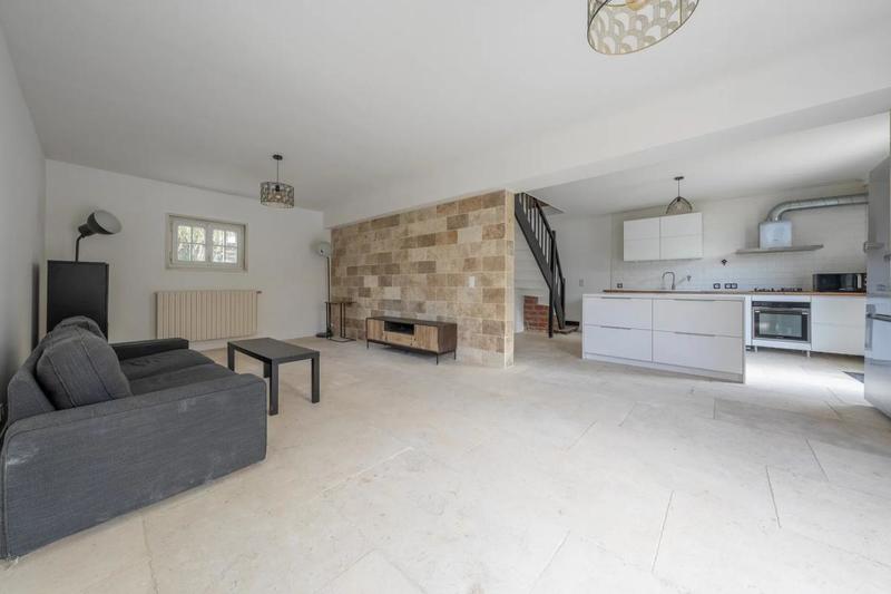 Maison - 160 m² - 8 pièces