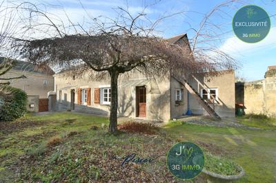 Maison - 80 m² - 4 pièces