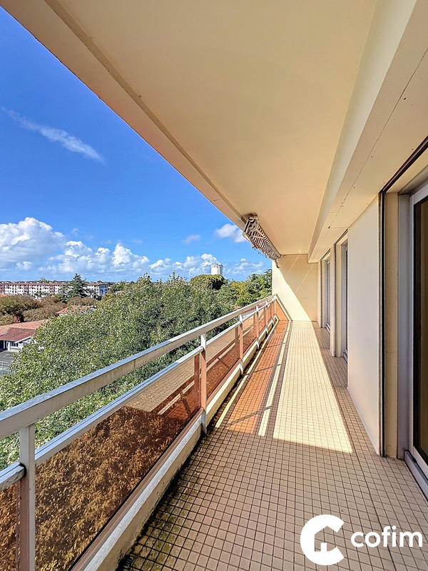 Appartement - 74 m² - 3 pièces