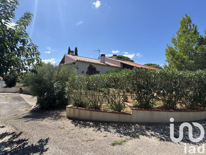 Maison - 221 m² - 8 pièces