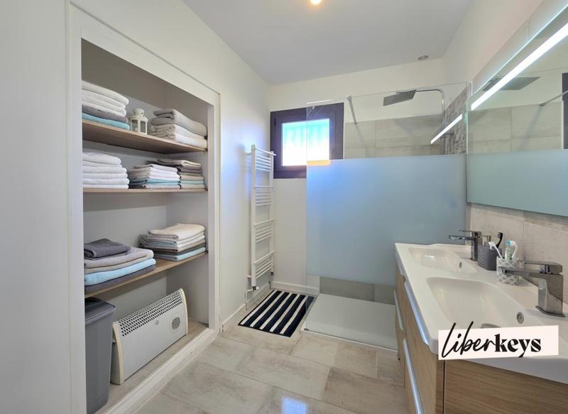 Villa - 100 m² - 4 pièces