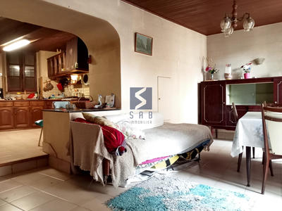 Maison de village - 90 m² - 4 pièces