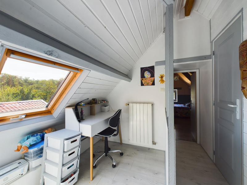 Maison - 187 m² - 7 pièces