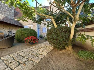 Maison - 95 m² - 3 pièces