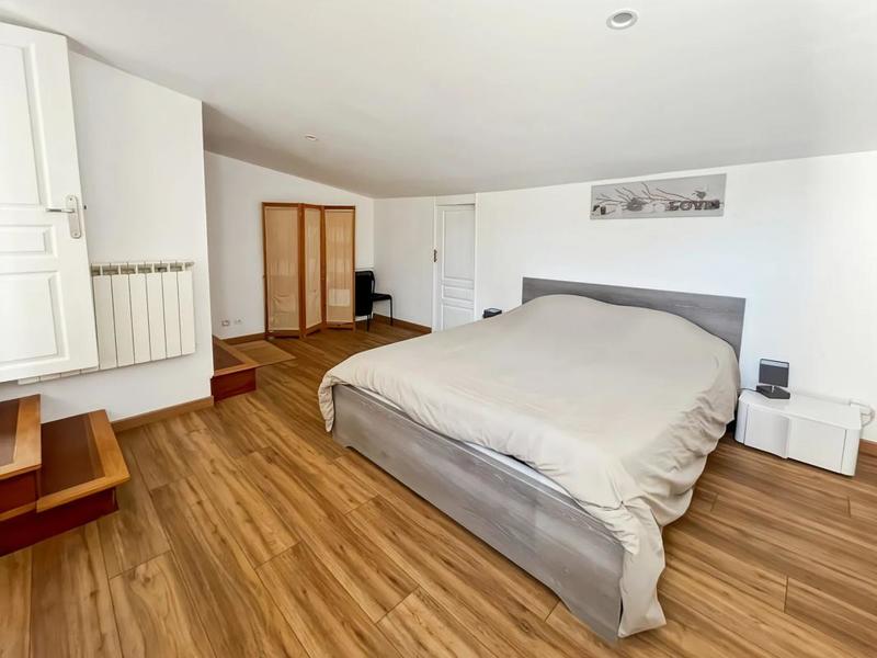 Villa - 190 m² - 5 pièces