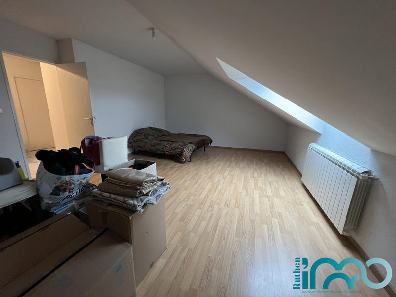 Maison - 104 m² - 5 pièces