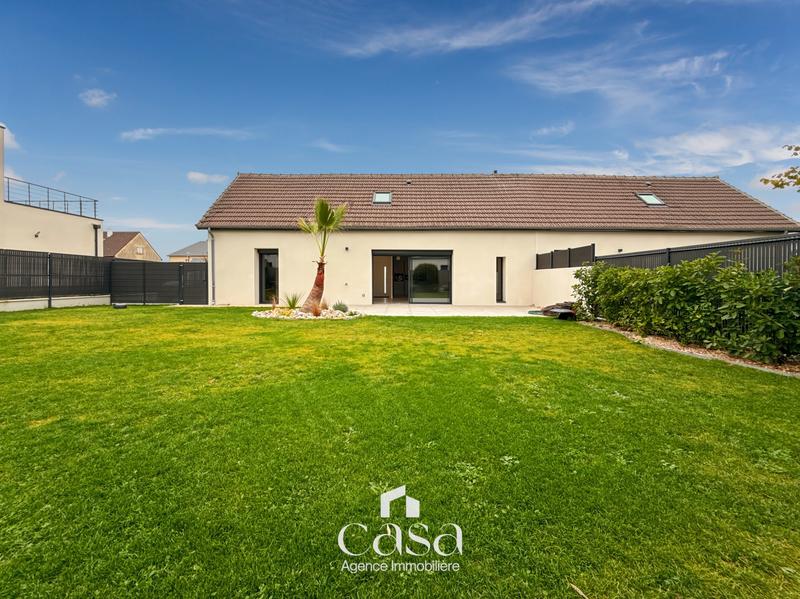 Maison traditionnelle - 130 m² - 5 pièces