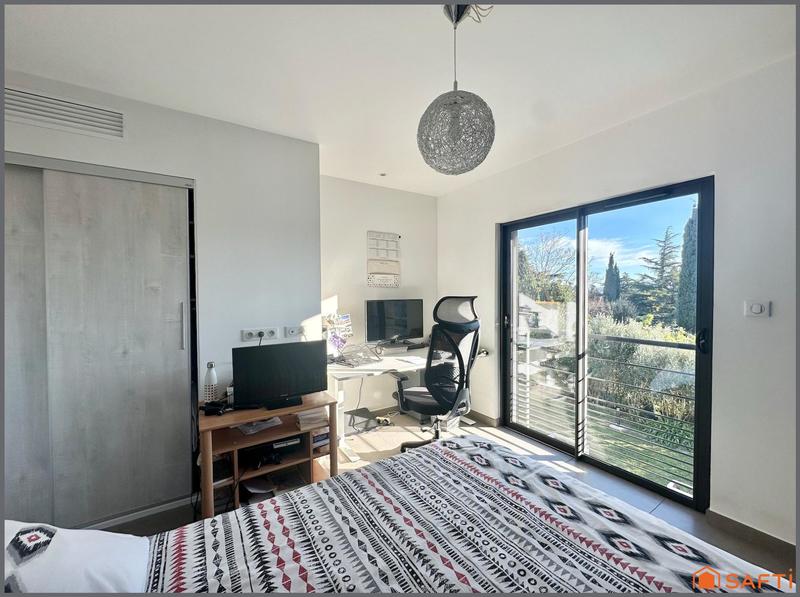 Maison - 151 m² - 6 pièces