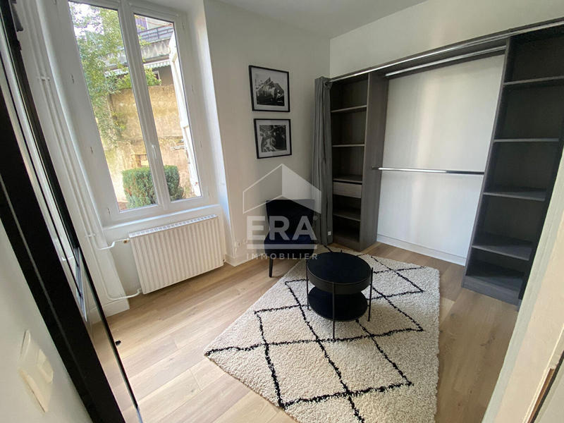 Appartement - 82 m² - 4 pièces