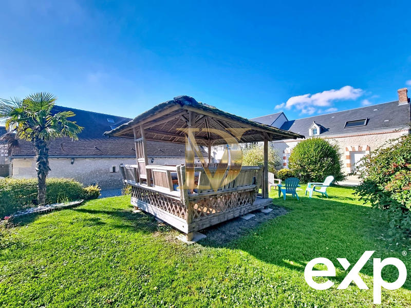 Maison ancienne - 402 m² - 11 pièces