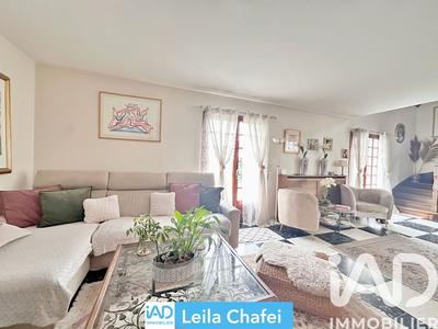 Maison - 155 m² - 8 pièces