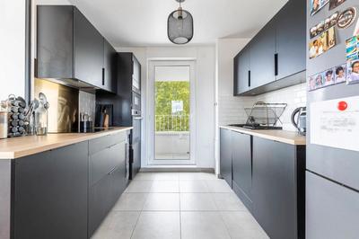 Appartement - 84 m² - 4 pièces