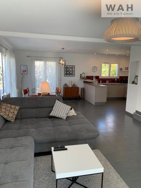 Maison - 103 m² - 4 pièces