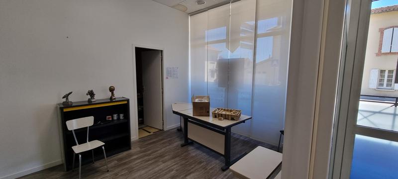 Bureau - 350 m² - 10 pièces