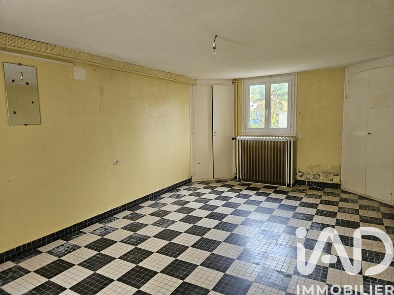 Maison - 93 m² - 5 pièces